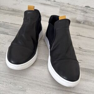 BEAUTIISOLES By Robyn Shreiber Black Bootie Sneaker Size 37